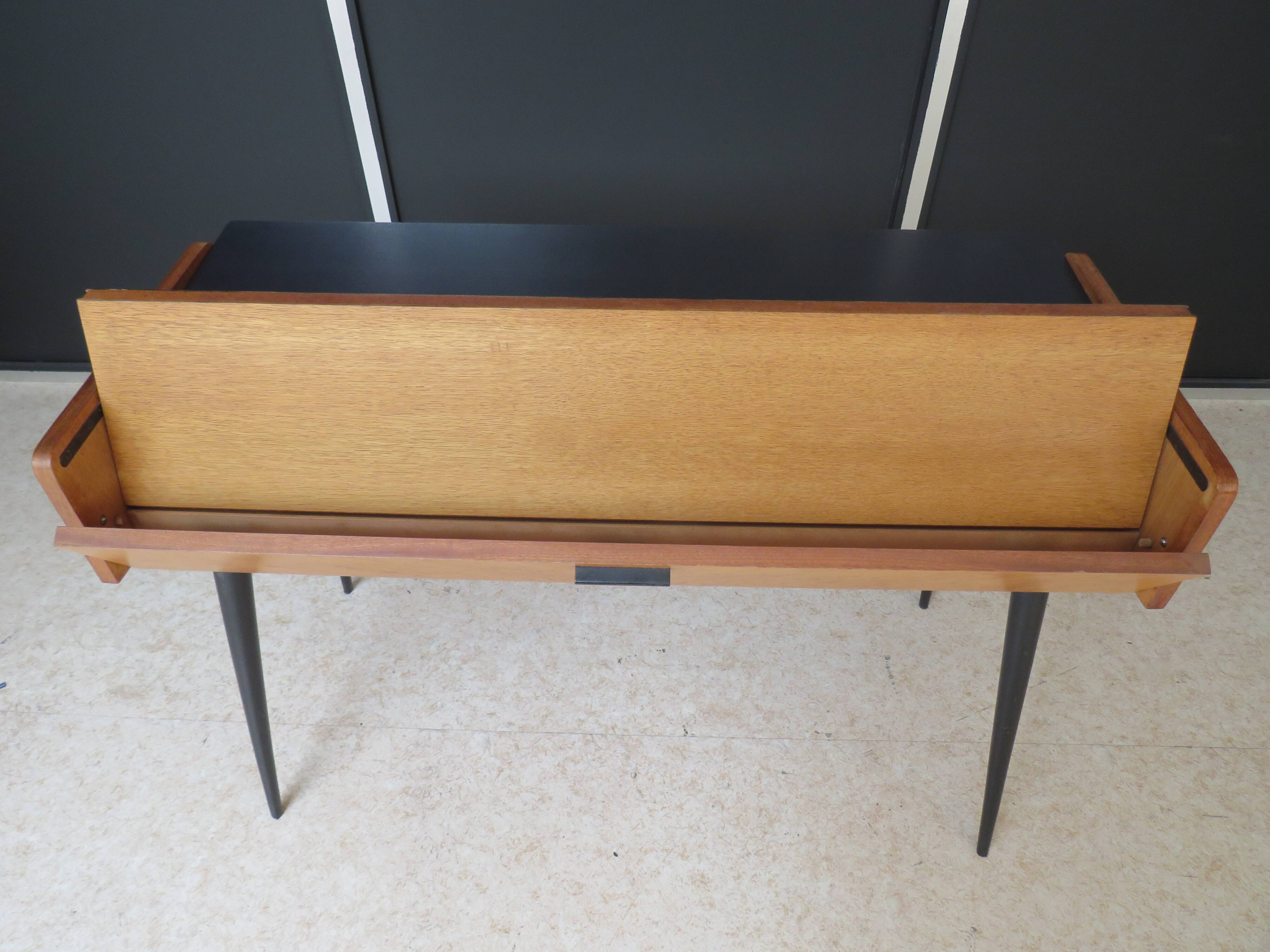 Console Vintage compass feet 60s