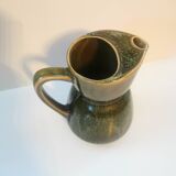 Water pitcher