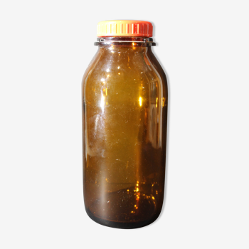 Laboratory jar prolabo amber with its cap