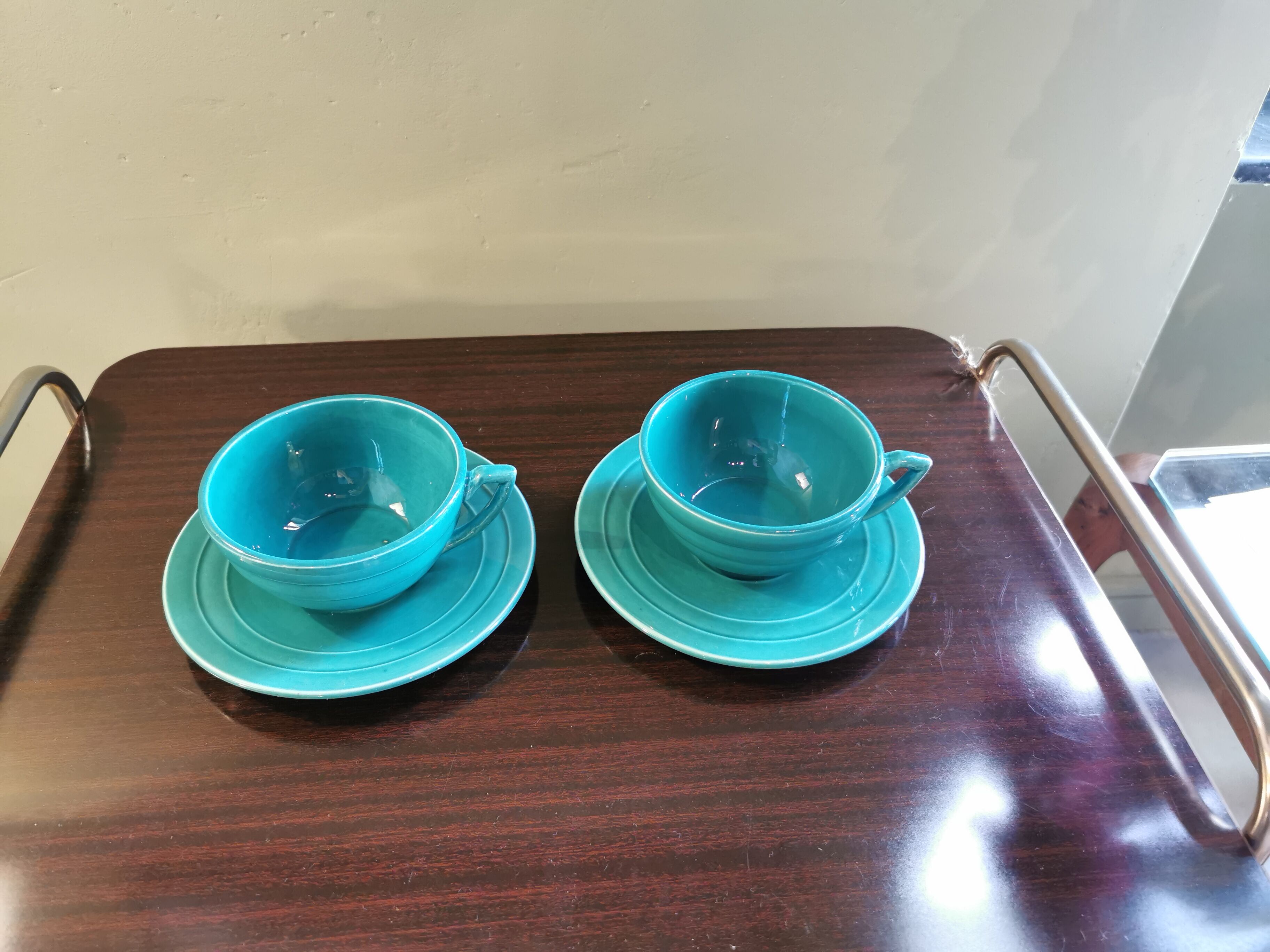 Duo vintage green ceramic breakfast