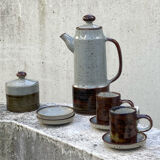 Ensemble théière japonaise avec tasses