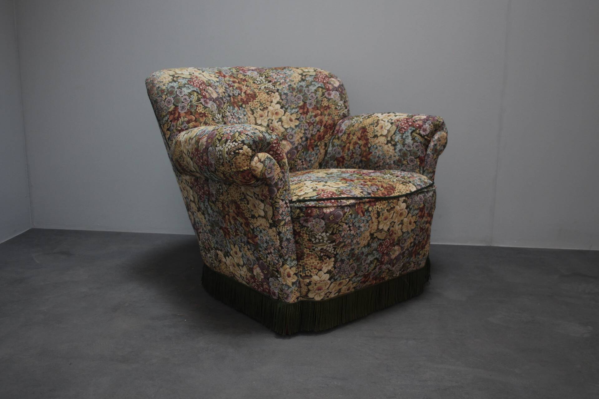 Designer club armchair, 1940s.