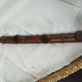 Moulded wooden coat rack 4 hooks