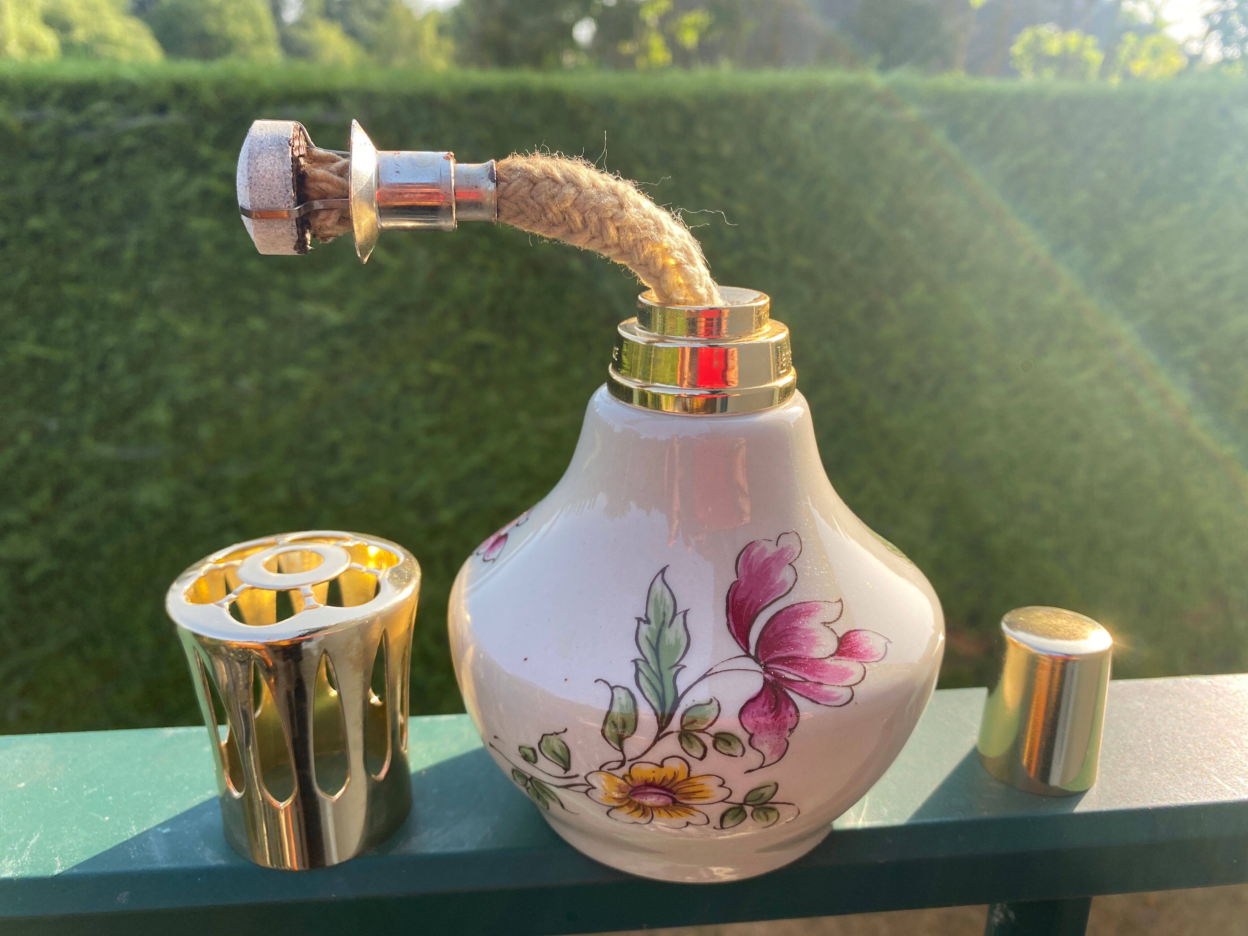 Floral porcelain Shepherd lamp
