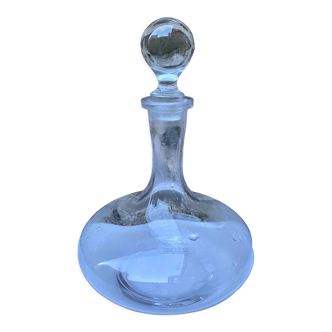 Decanter glassware of traditional mouth-blown