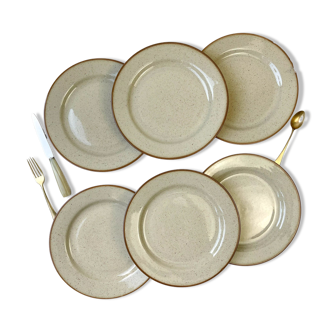 6 assiettes plates en grès beige moucheté Tulowice Poland 1970