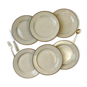 6 flat plates in speckled beige stoneware Tulowice Poland 1970