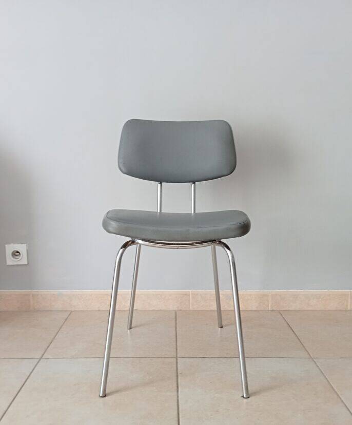 Vintage chair in faux leather and chrome