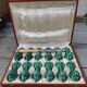 Lot de 12 porte couteaux en barbotine