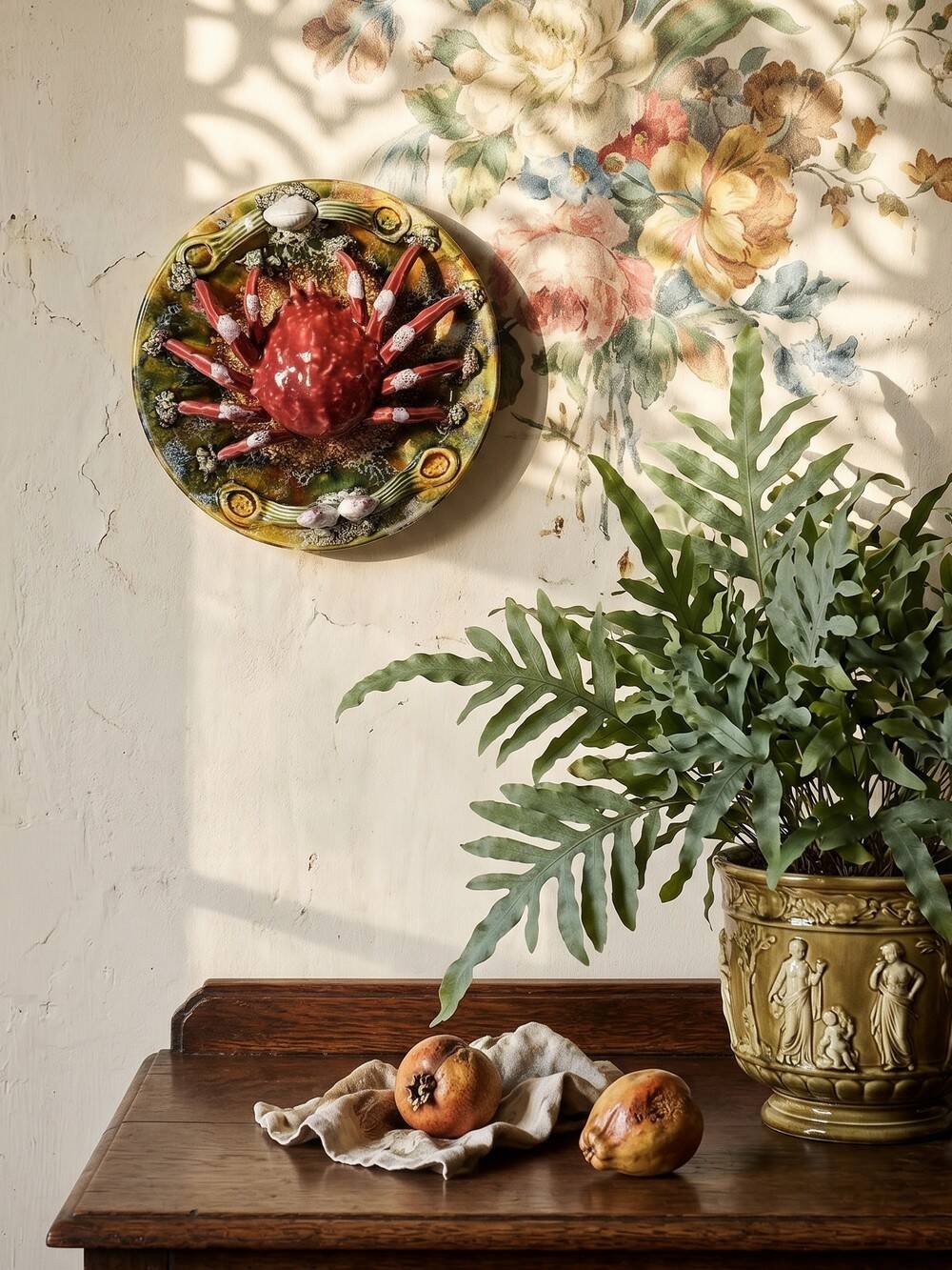 Vintage trompe-l'œil crab barbotine plate Caldas da Rainha Portugal