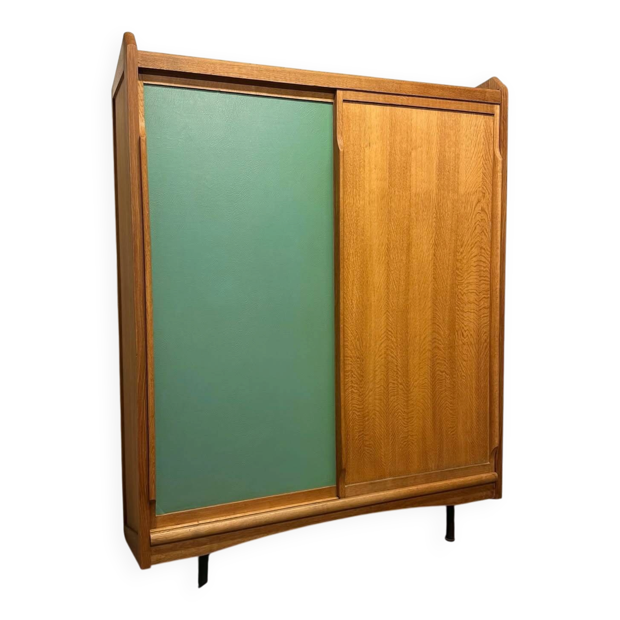 Armoire en chêne par Claude Vassal, circa 1950