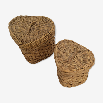 Duo of little pull-out baskets