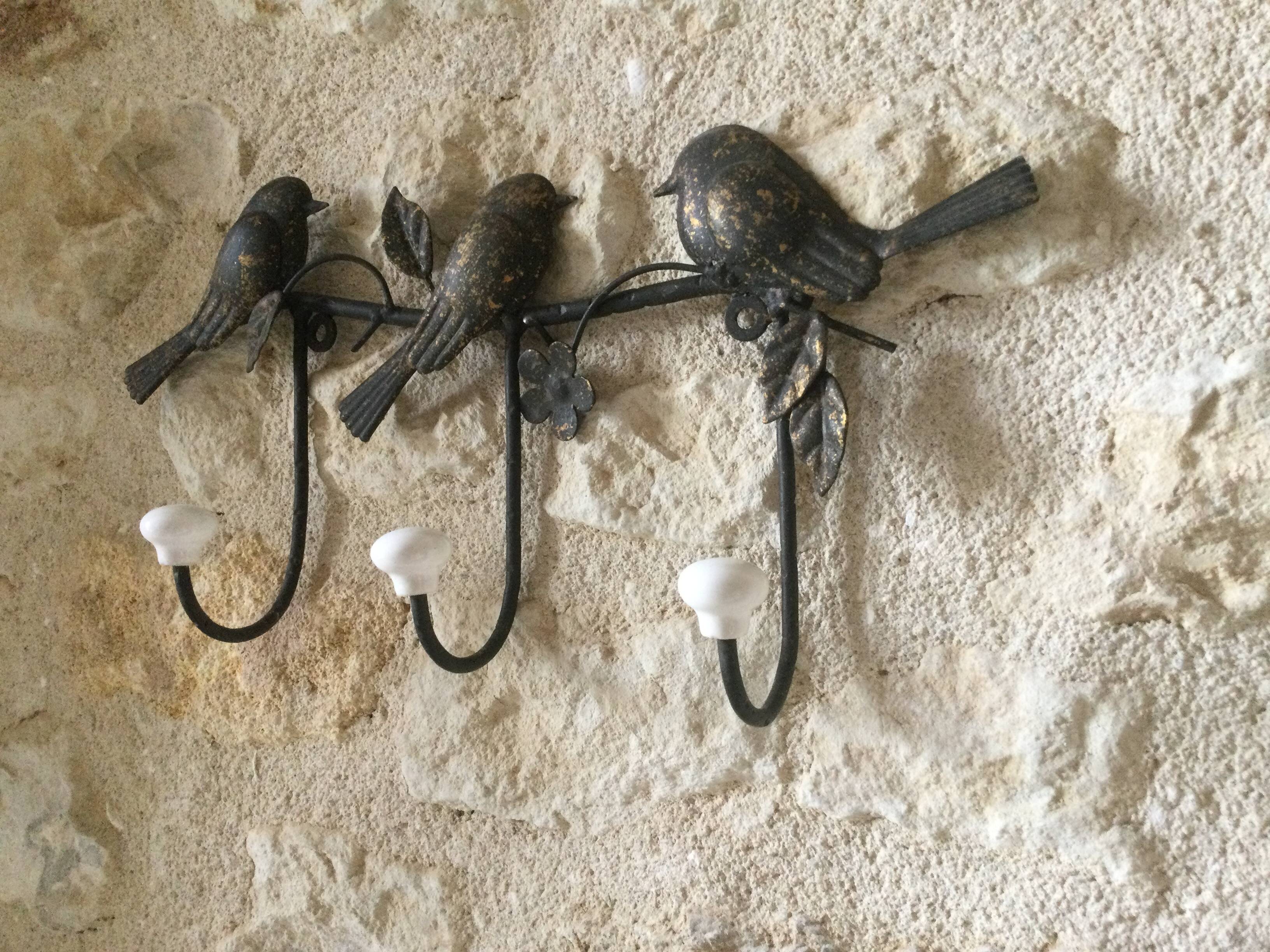 Metal coat rack with 3 hooks