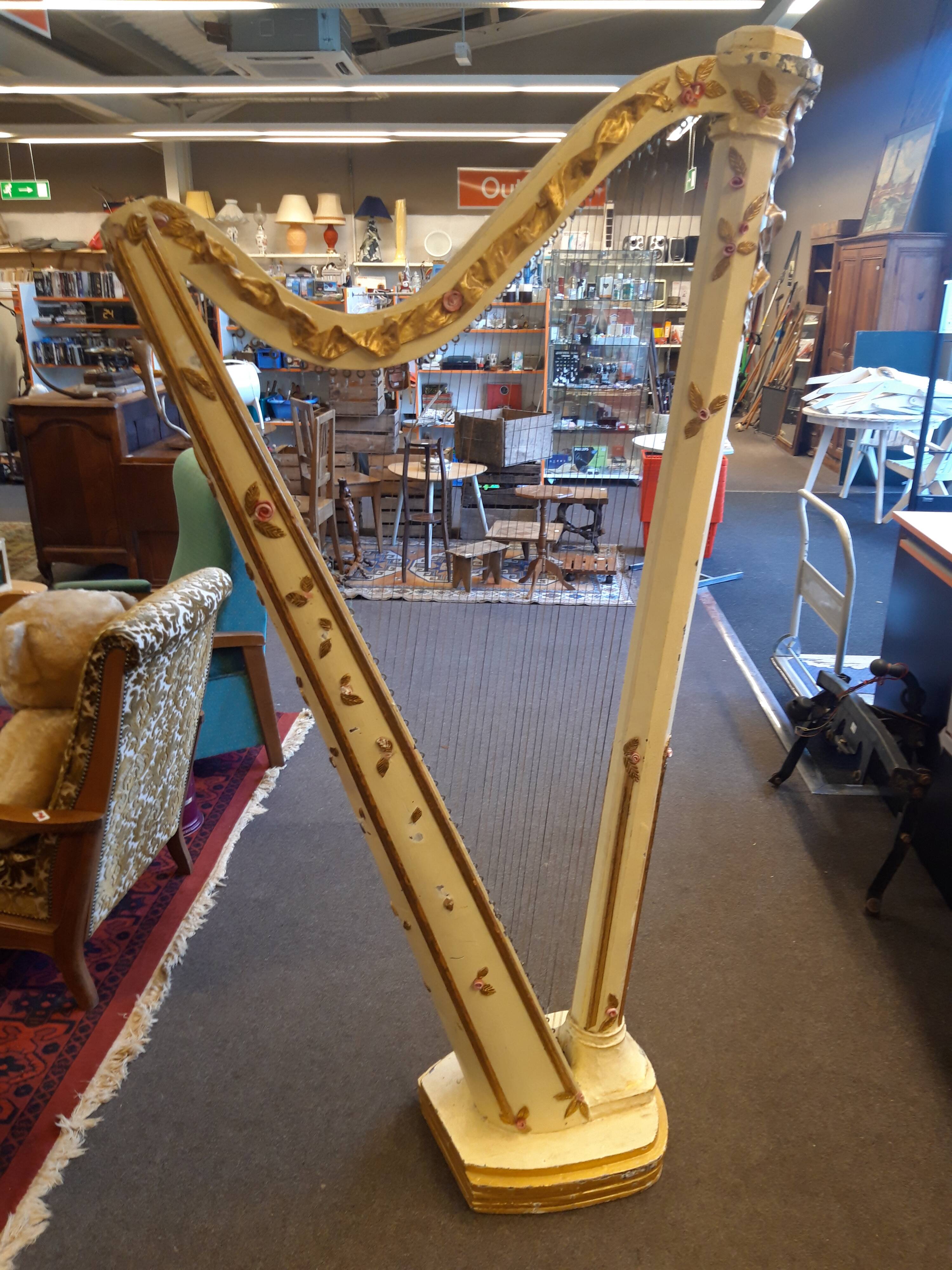 Harp theater decor