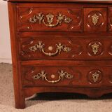 Parisian Regency Period Walnut Chest of Drawers - 18th Century