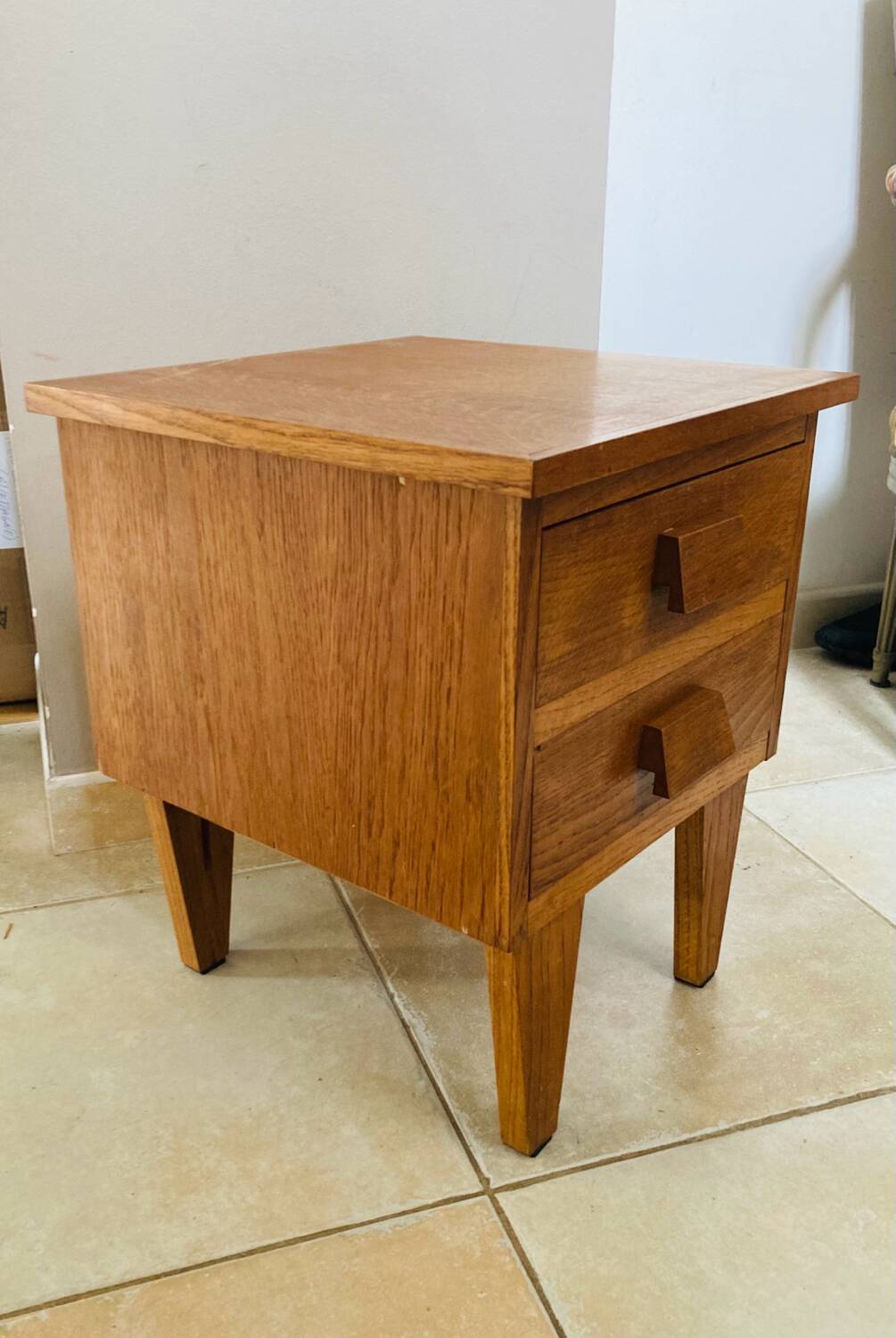 Art Deco oak bedside table from the early 20th century
