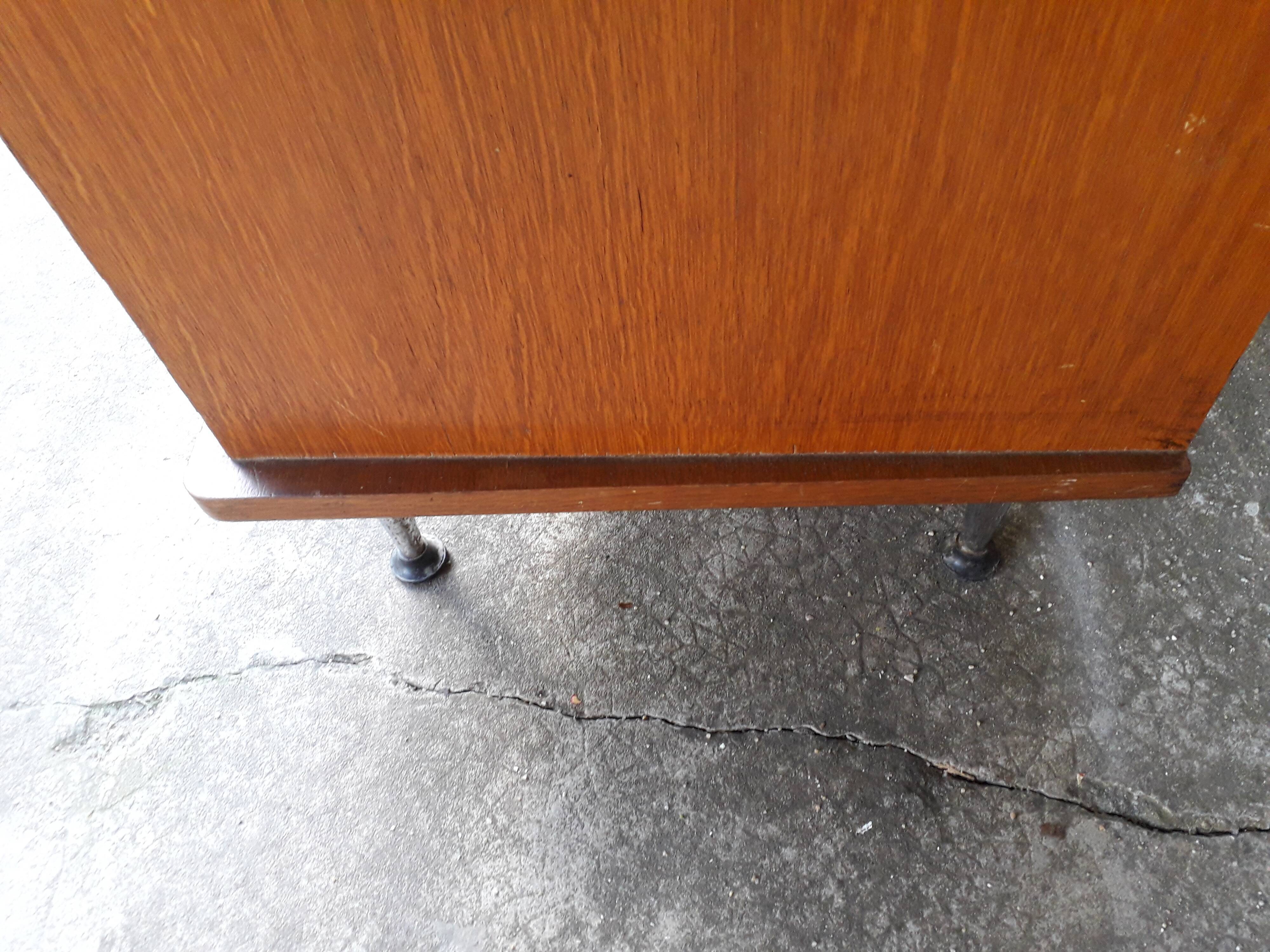Commode vintage