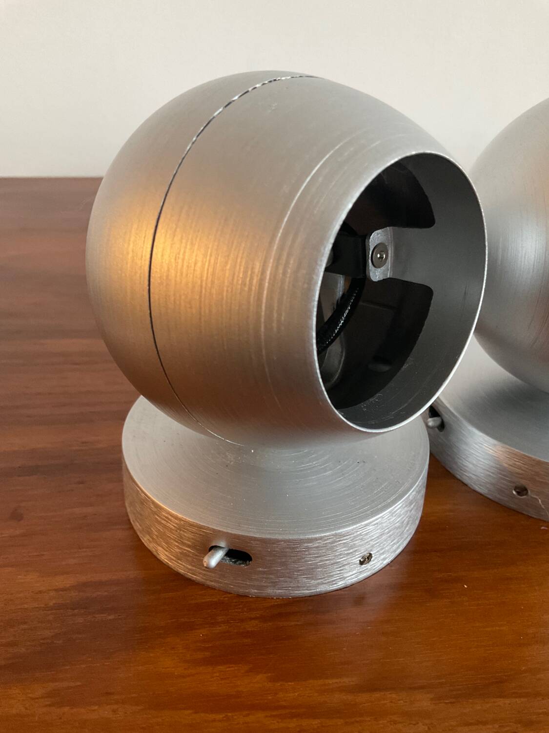 Series of 3 “Lirio” spotlights for Philips