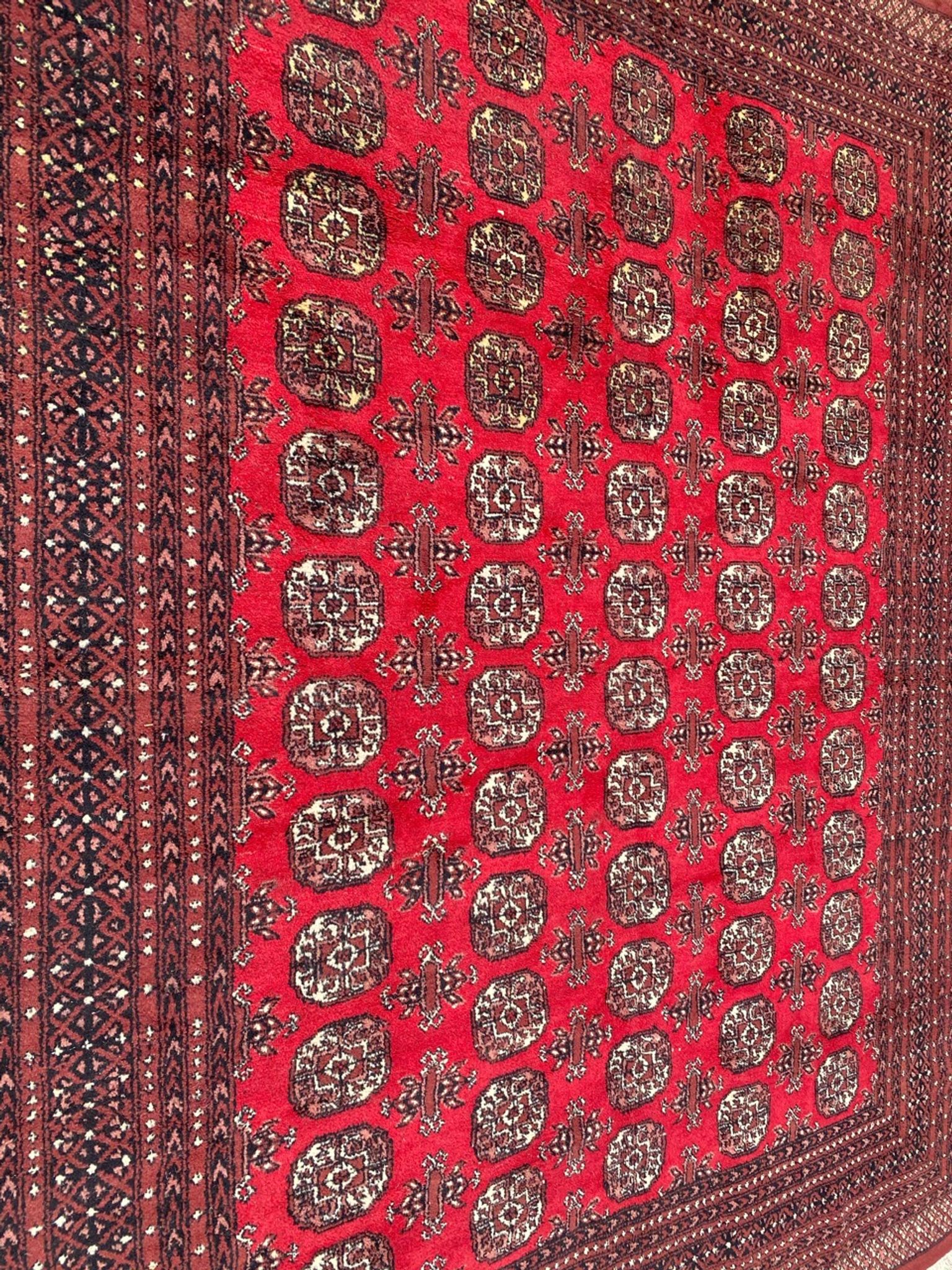 Carpet turkmen pakistan bukhara 195x216 cm
