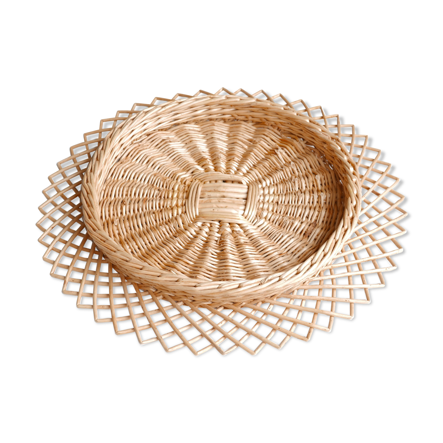 Wicker sun dish, 70s