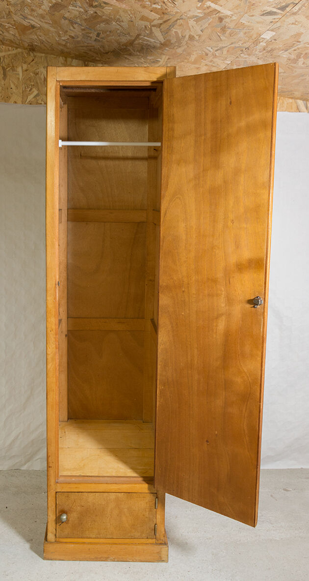 Internship cabinet from the 50s/60s