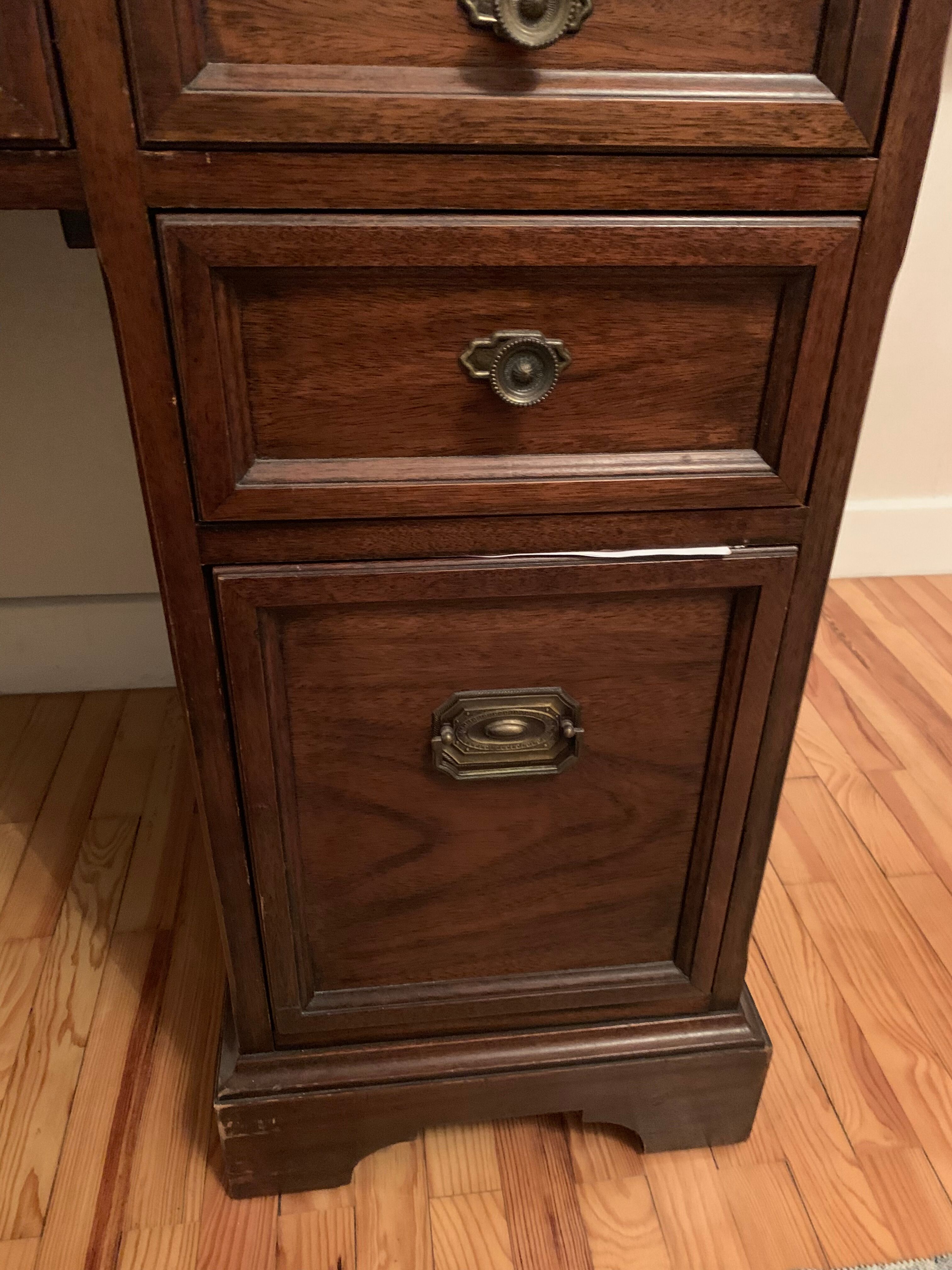 Office old solid wood