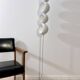 Lampadaire eyeball en métal blanc