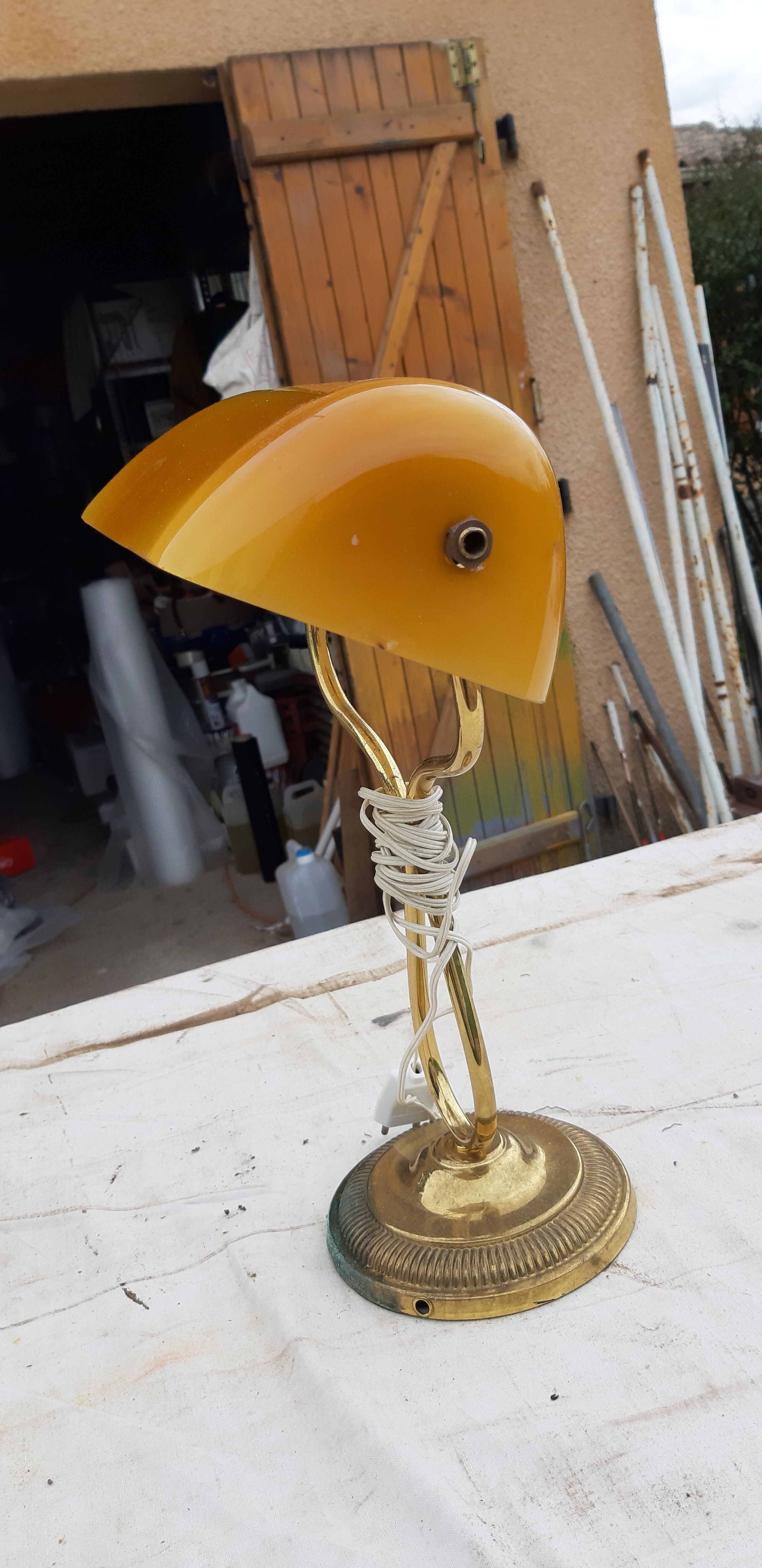 Desk lamp opaline orange-yellow