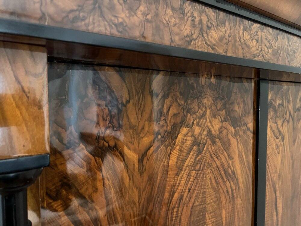 Biedermeier Armoire, Walnut Veneer and Full Columns, Austria, circa 1820