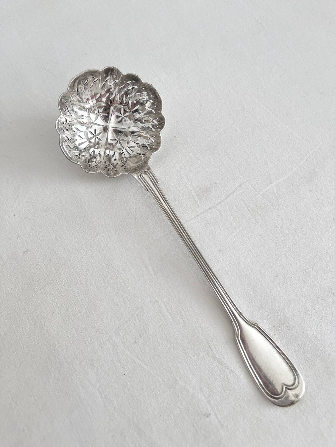 Christofle silver-plated metal sugar shaker spoon