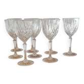 Service of 8 chiseled crystal wine glasses