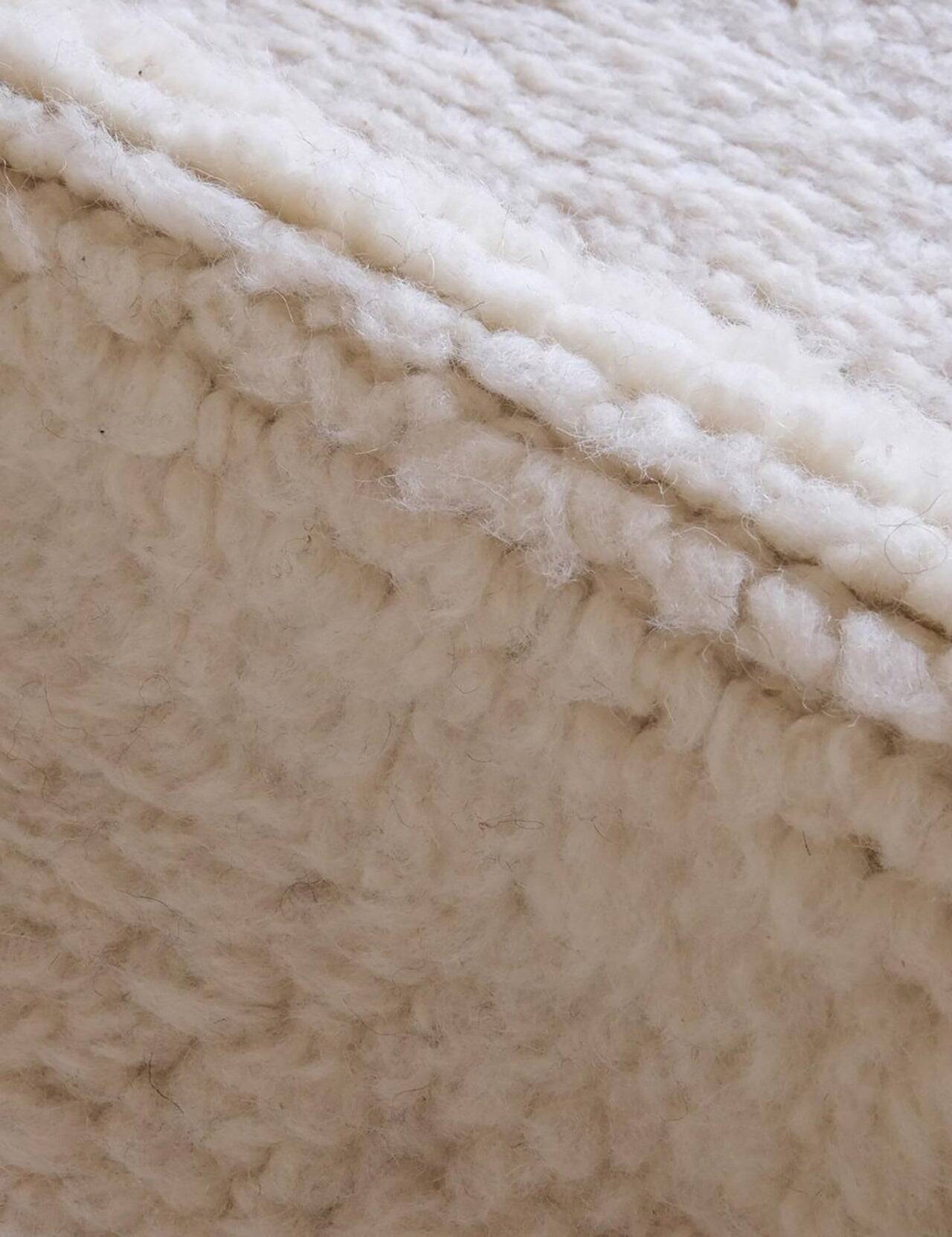 Traditional handmade Beni Ouarin rug size 150 x 250 cm