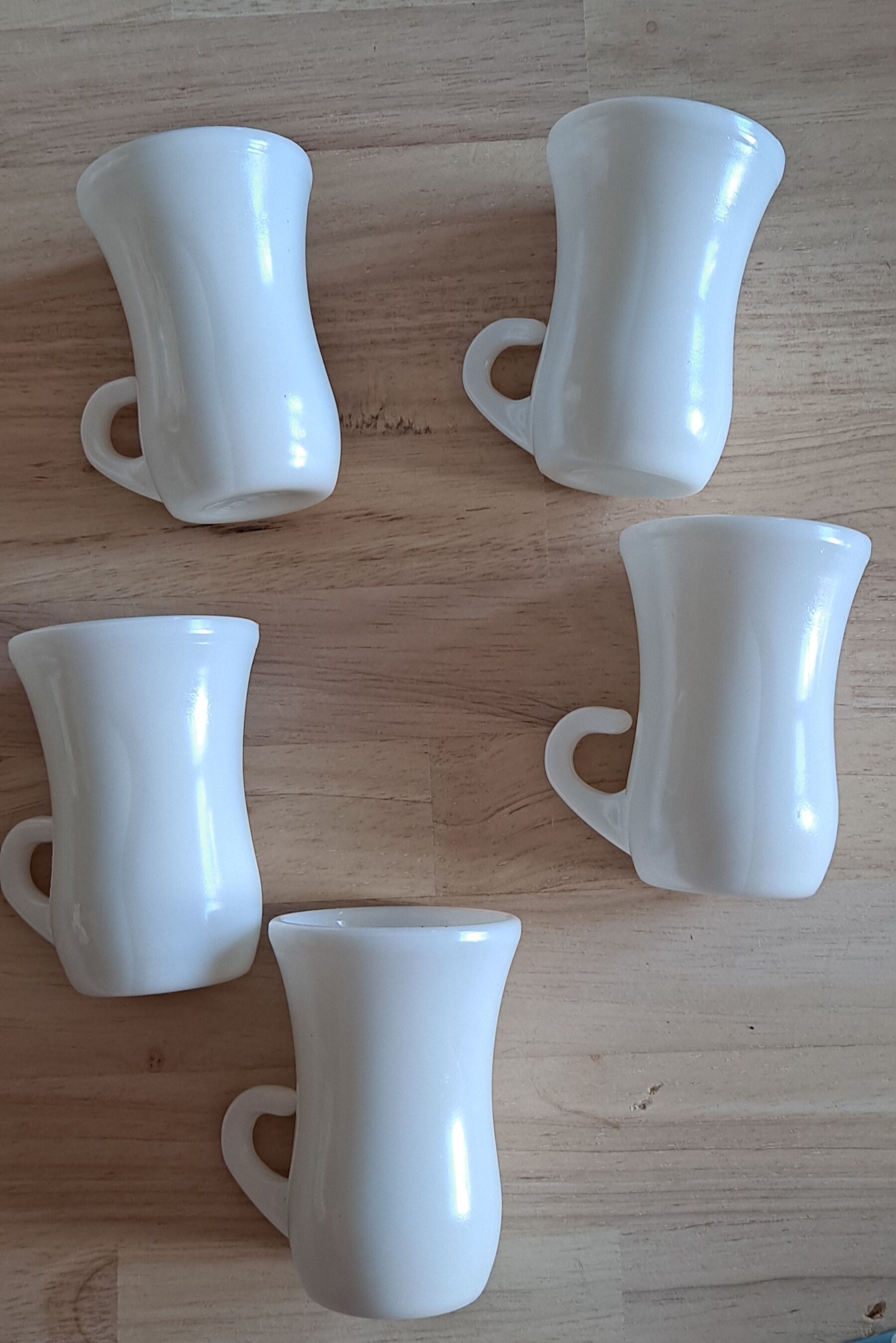 Set of 5 tea or coffee glasses