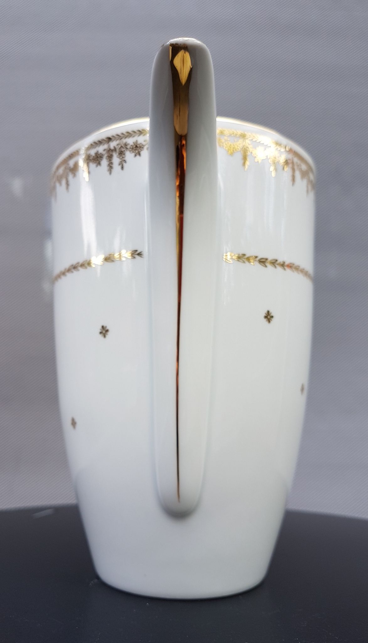 CNP France luxury porcelain teapot