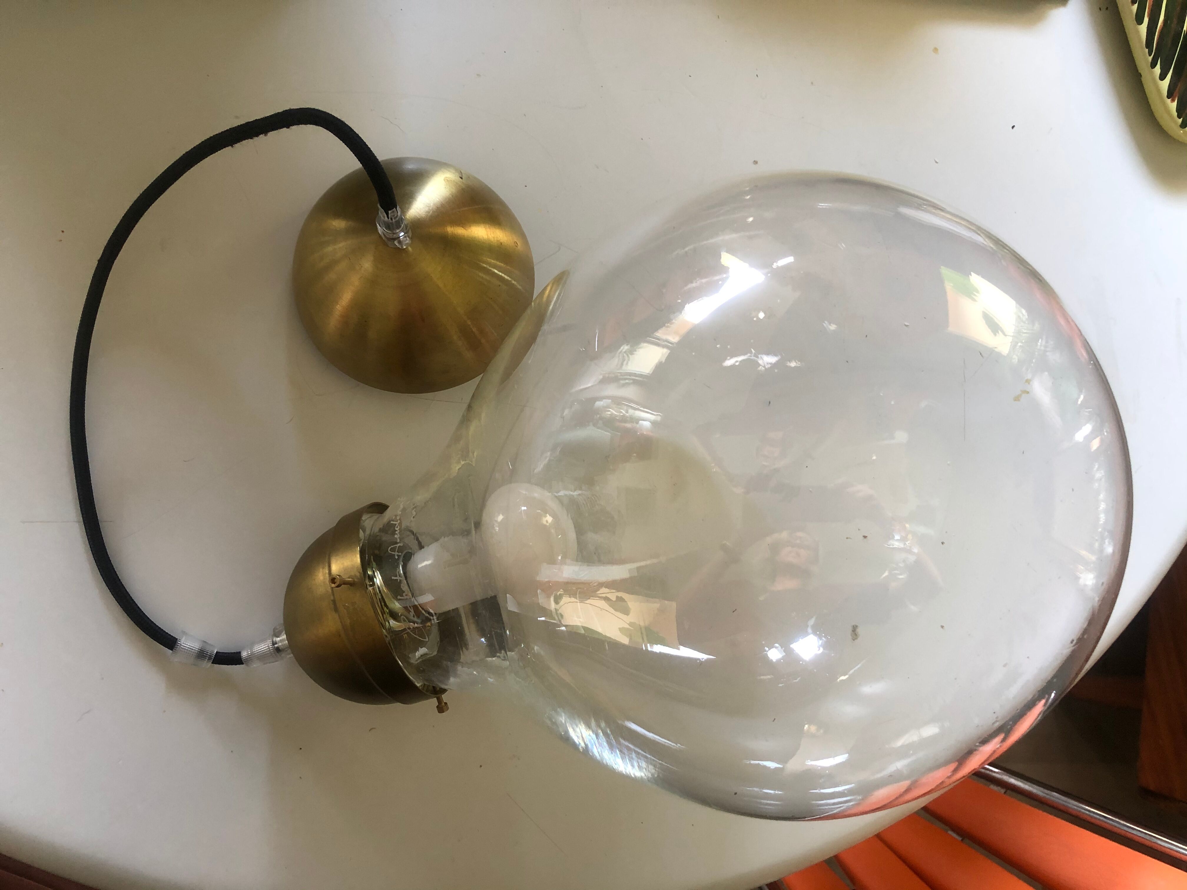 Suspension en verre soufflé