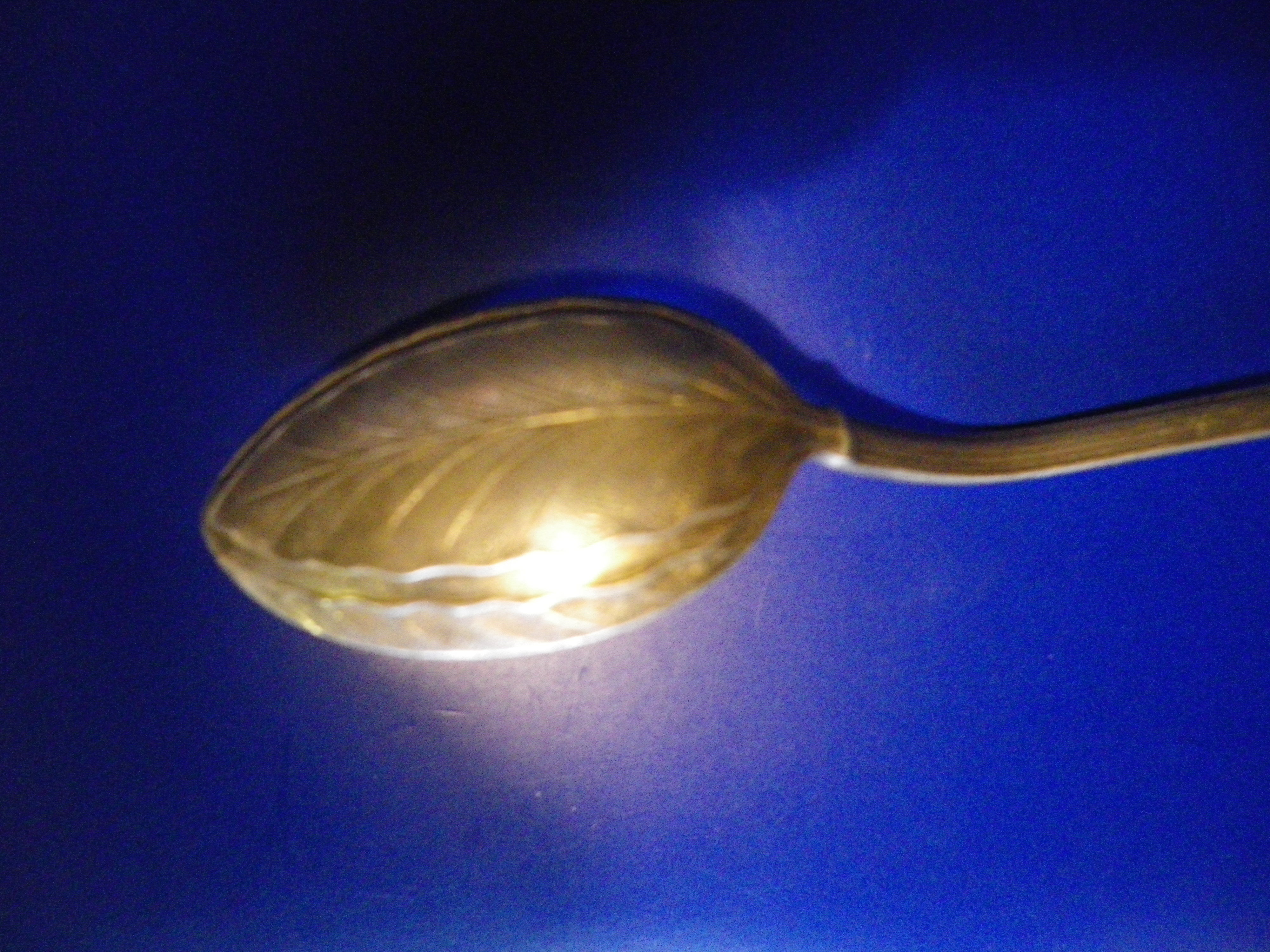 6 silver mocha spoons, 2 punches