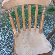 Set of 4 chairs and 1 armchair in mountain style made of oak.