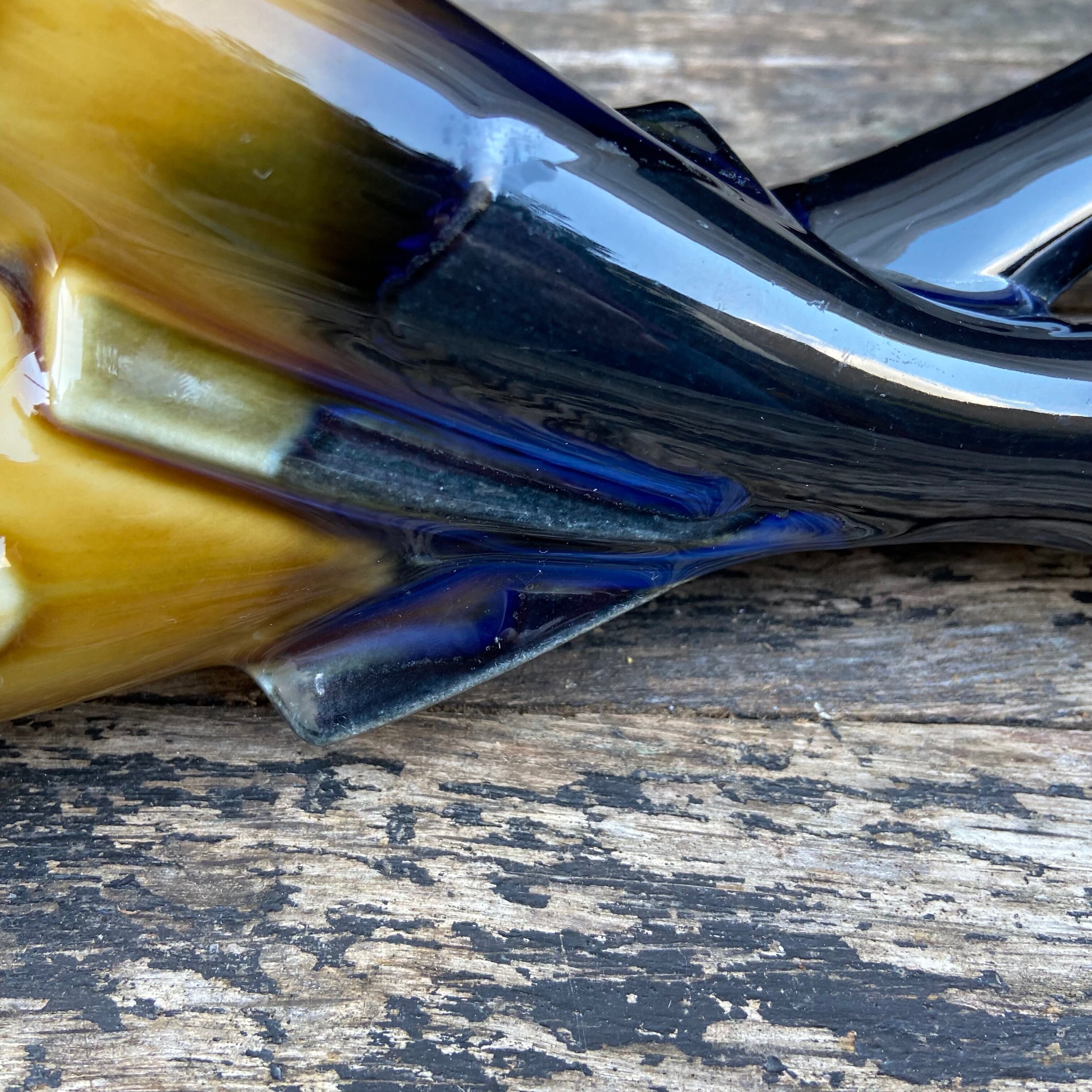 Vase form fish-glazed ceramic