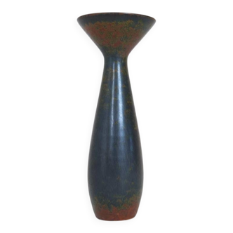 Mid-century modern vase by Rörstrand, designed by Carl Harry Stålhane, Sweden, 1950s.