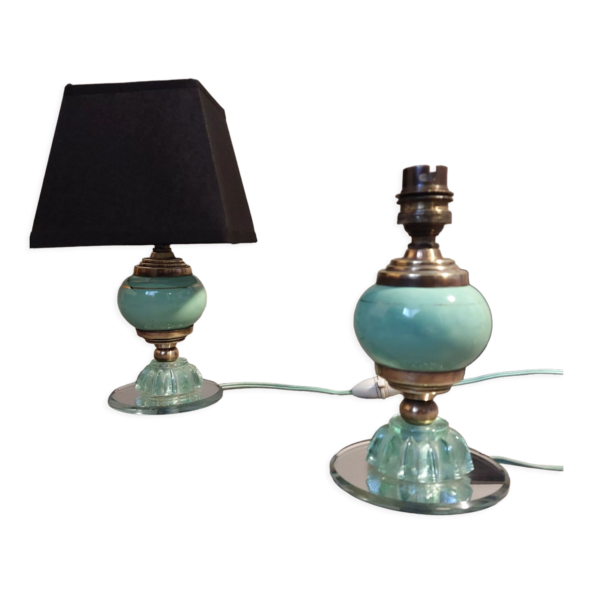 Pair of green opaline bedside lamps, venice glass and gilded brass Italy 1940.