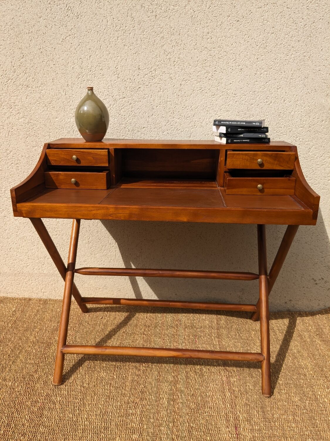 Bureau style colonial en teck massif