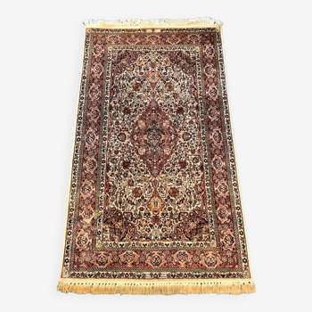 Tapis pakistanais en soie