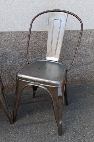Paire de chaises en métal gris