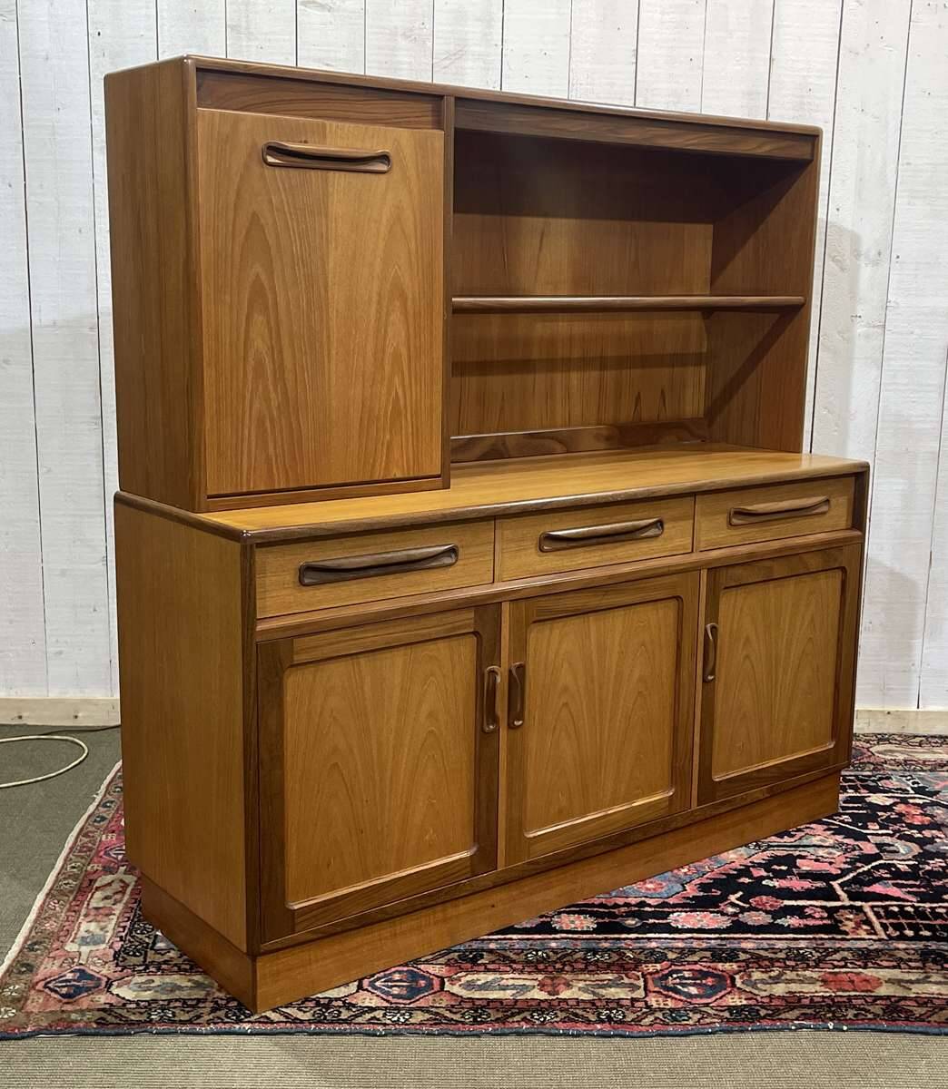 Enfilade bar GPLAN in teak from the 1970s.