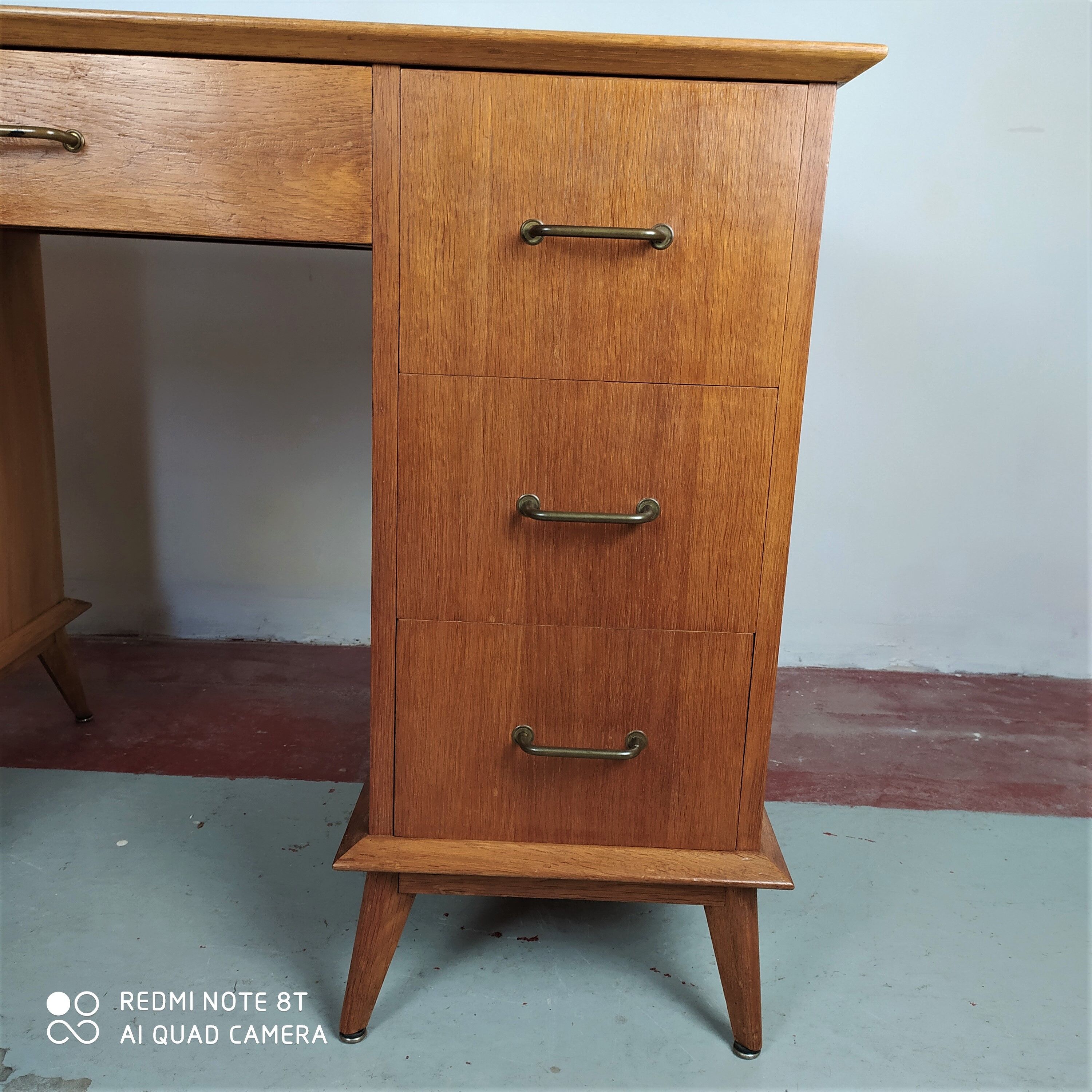 Bureau bois des années 50 pieds compas