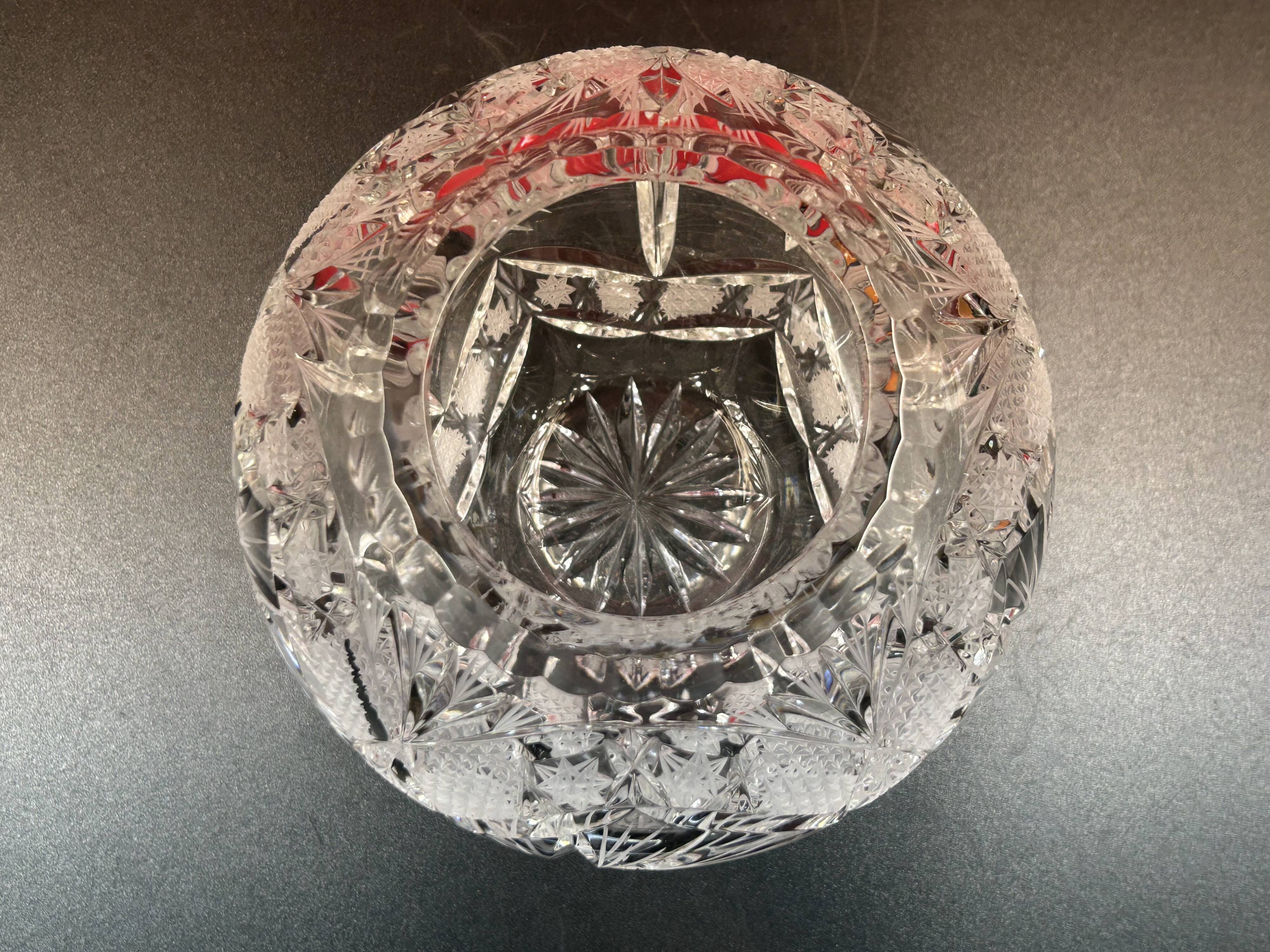 18cm cut crystal ball vase