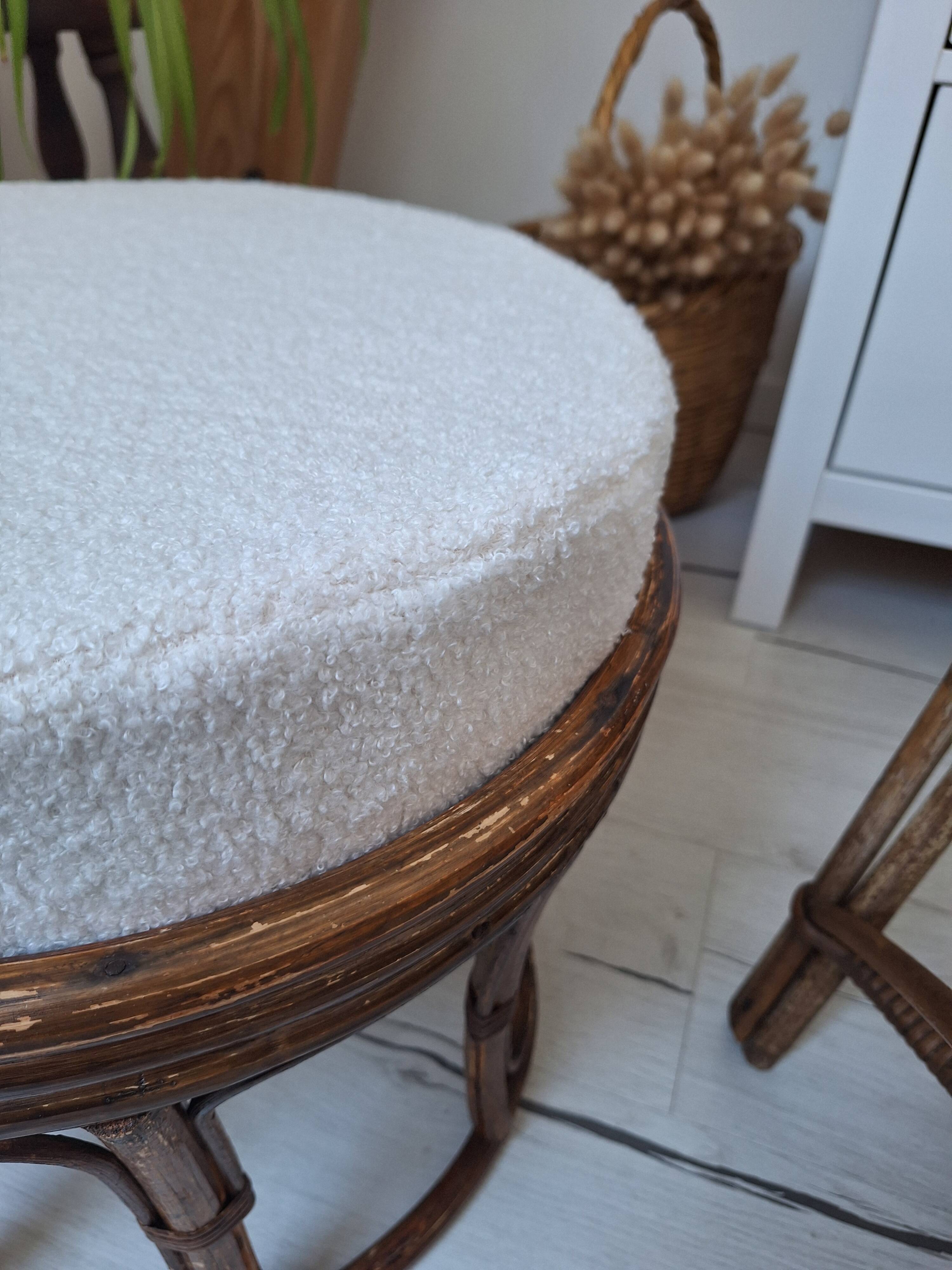 Rattan and terry fabric pouf