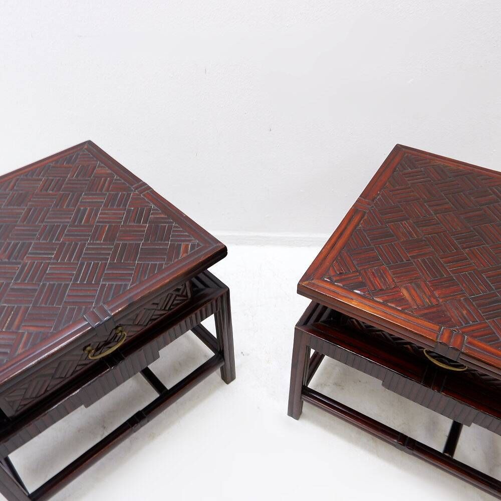 Pair of vintage pagoda tables in faux bamboo with chevron pattern - Maitland & Clasco