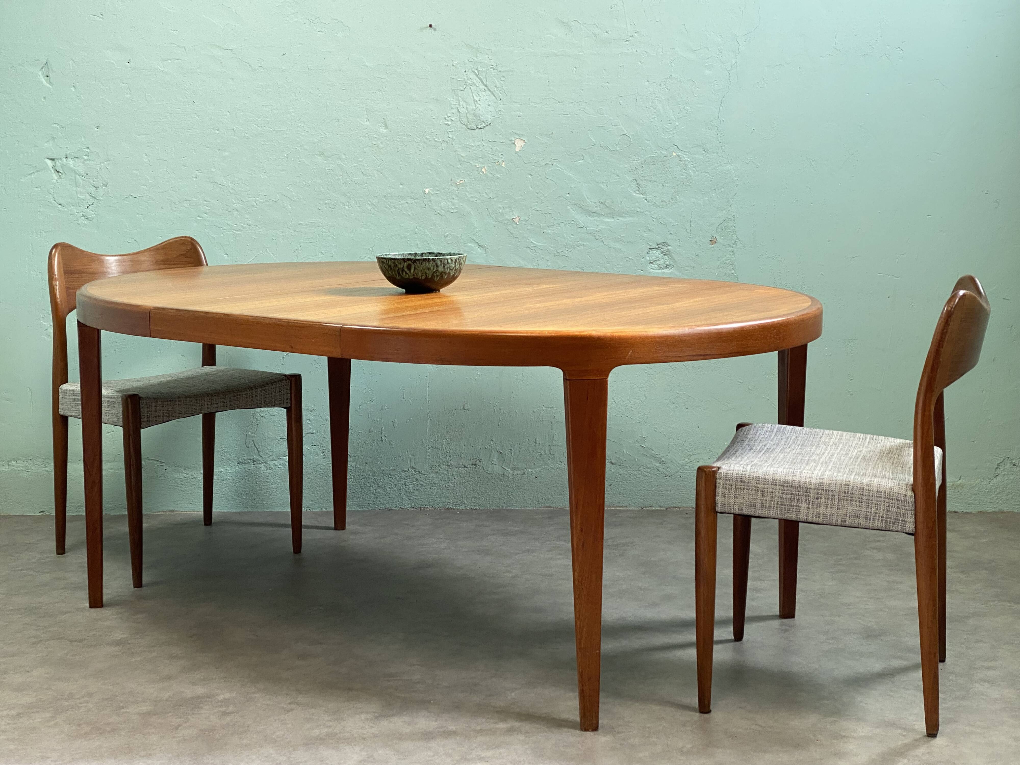 Danish dining table Skovmand