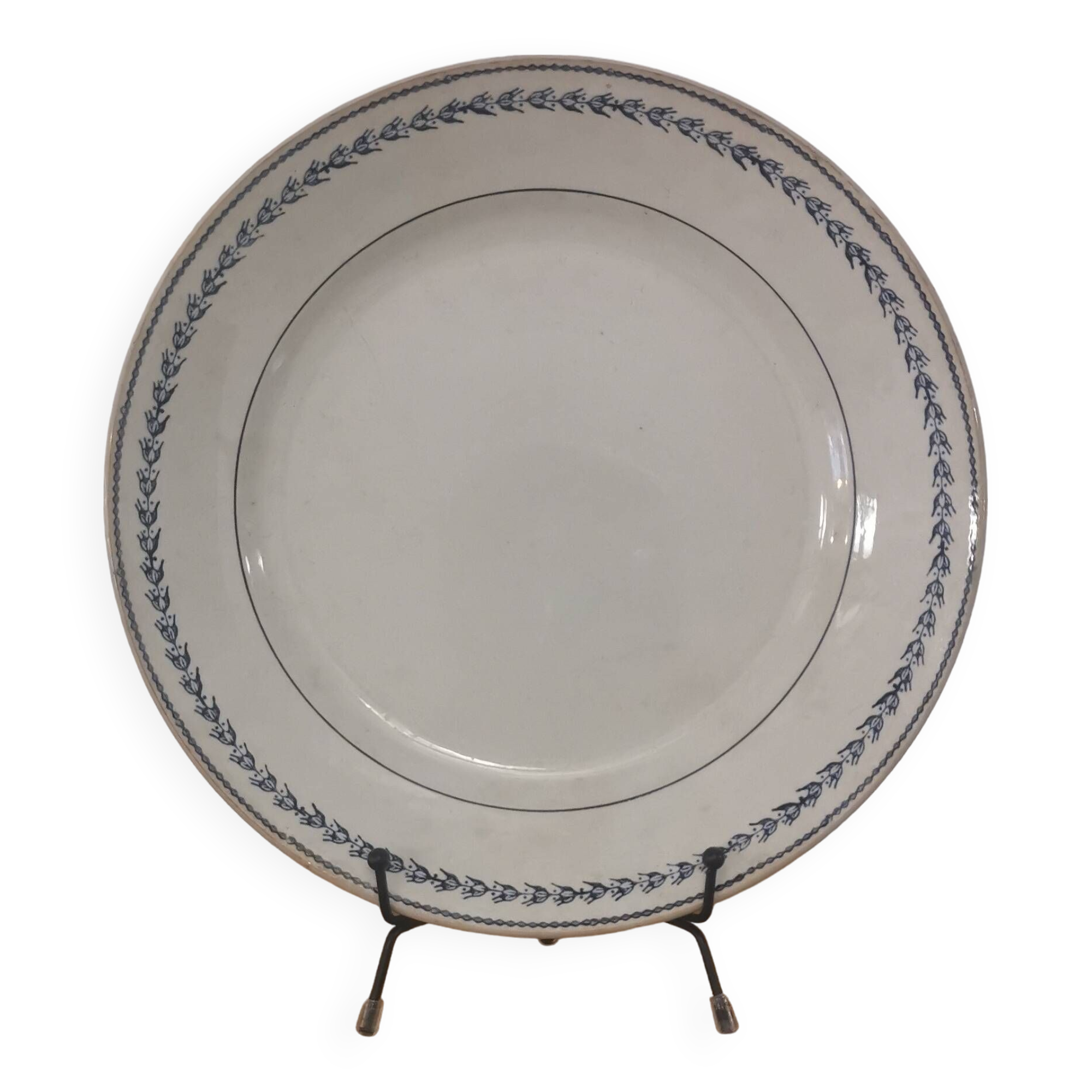 Round dish Terre de fer St Amand